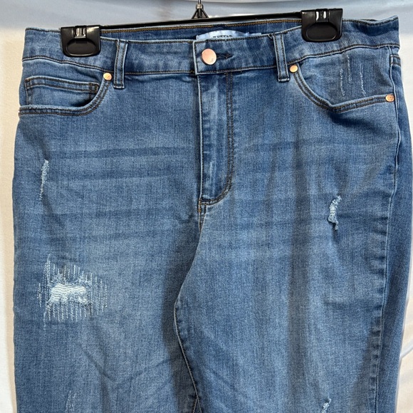 JustFab Distressed Skinny Blue Jeans - Picture 2 of 9